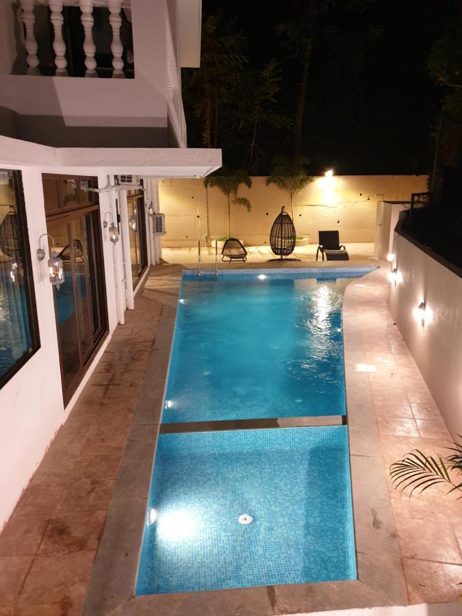 Hotel Celebrations - - Goa Vagator
